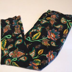 TC2 Lularoe leggings